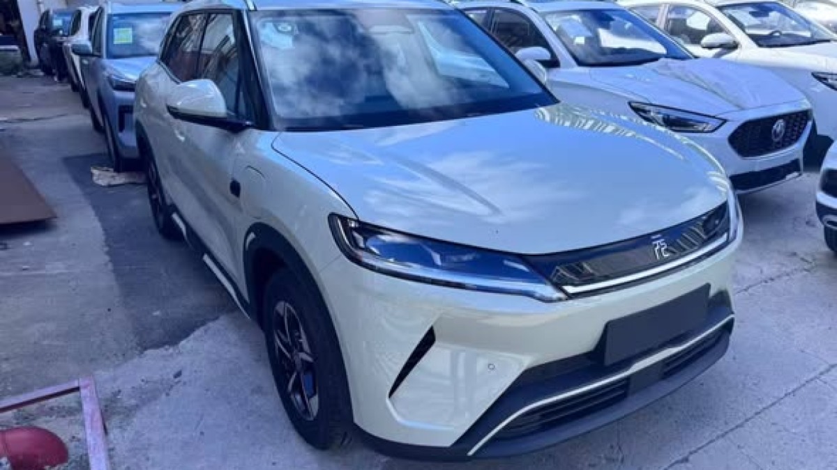 BYD Yuan UP
