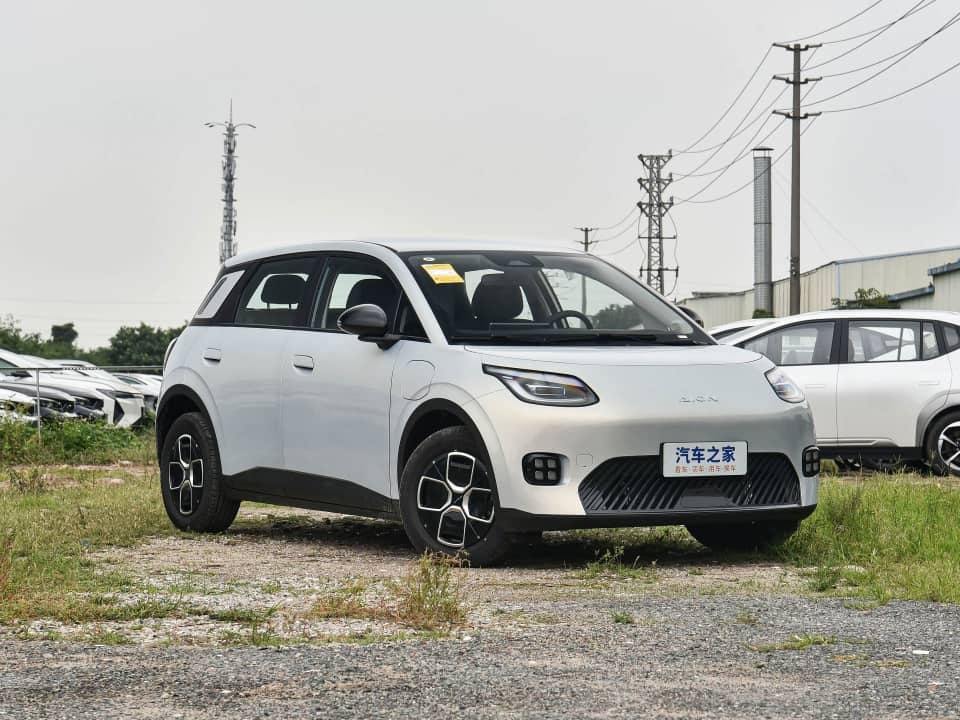 GAC Aion UT