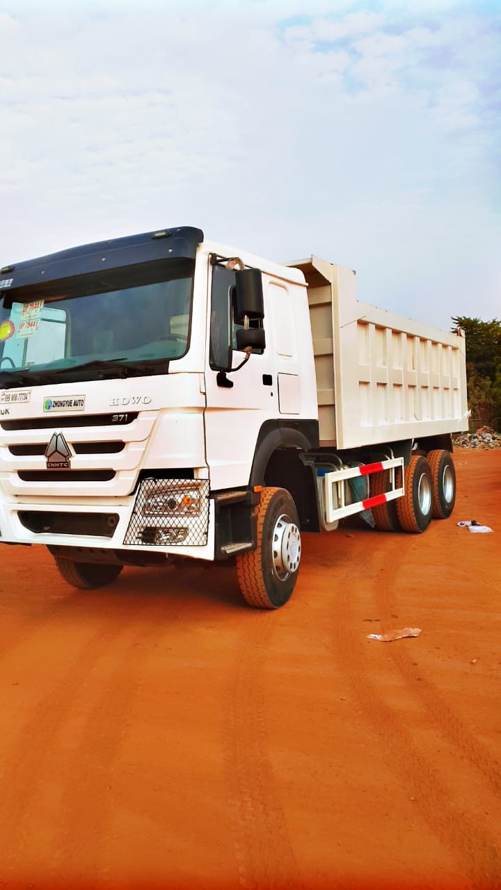 Camion Benne Sinotruk Howo